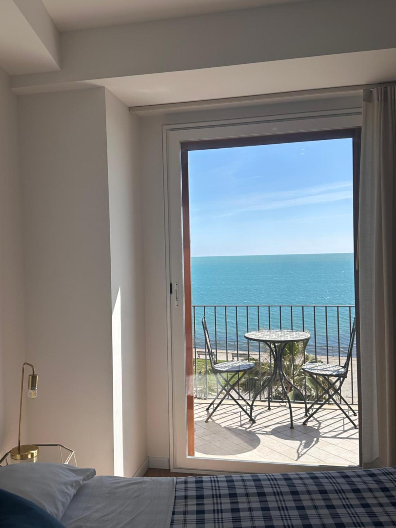 Bed and Breakfast Vista d’amare Pozzallo Esterno foto